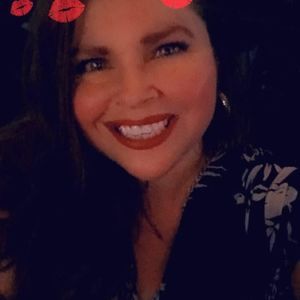 Meet your Posher, Christy